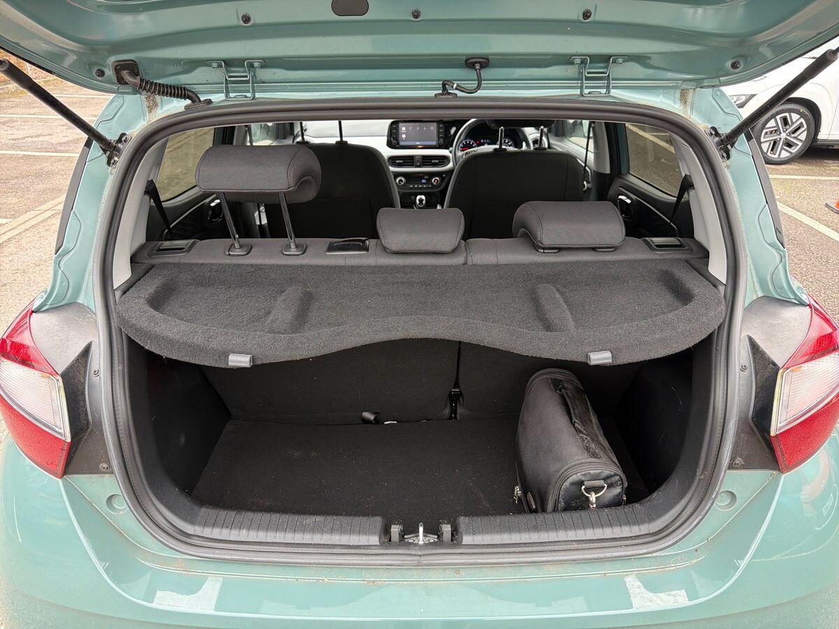 Used Hyundai i10 for sale - 78214570: Photo 20