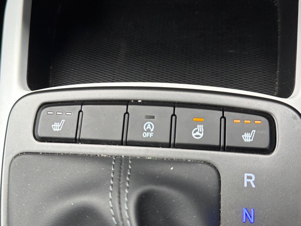 Used Hyundai i10 for sale - 78214570: Photo 30