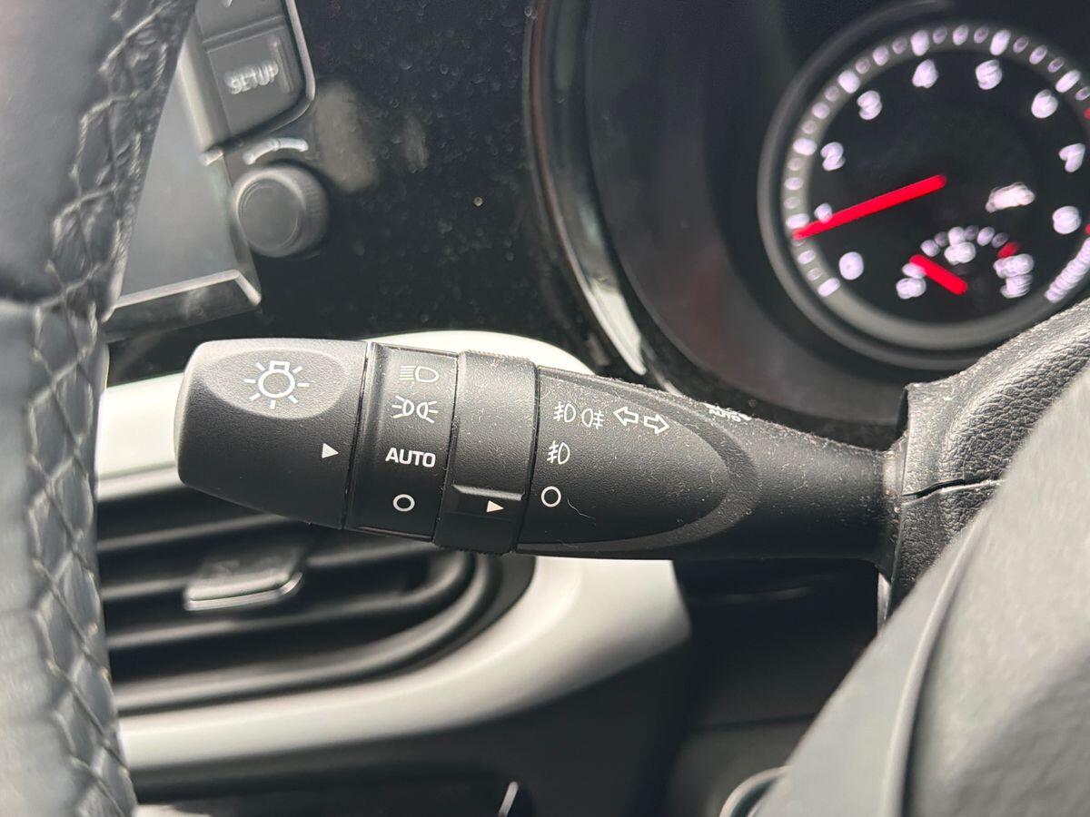 Used Hyundai i10 for sale - 78214570: Photo 33