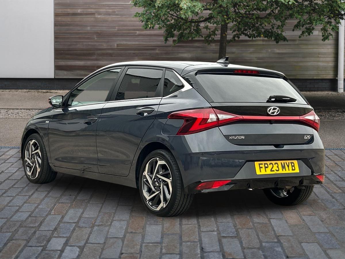 Used Hyundai i20 2023 for sale - 76306403: Photo 3