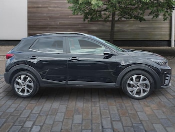 Used Kia Stonic 2024 for sale - 79553863: Photo