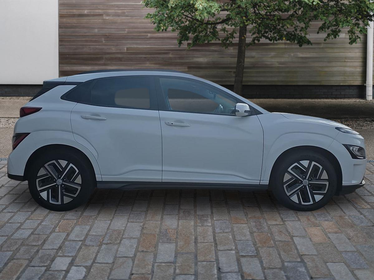 Used Hyundai KONA 2021 for sale - 77559957: Photo 2