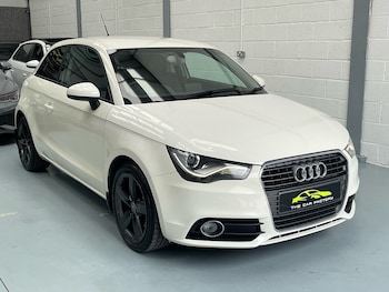 Used Audi A1 2011 for sale - 79000432: Photo
