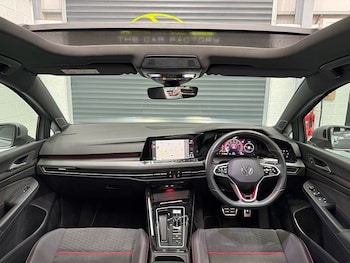 Used Volkswagen Golf 2023 for sale - 79000438: Photo