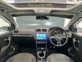 Used Volkswagen Polo 2013 for sale - 79434348: Photo