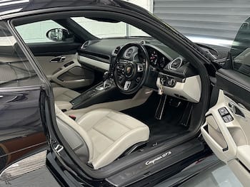 Used Porsche Cayman 2020 for sale - 79619744: Photo