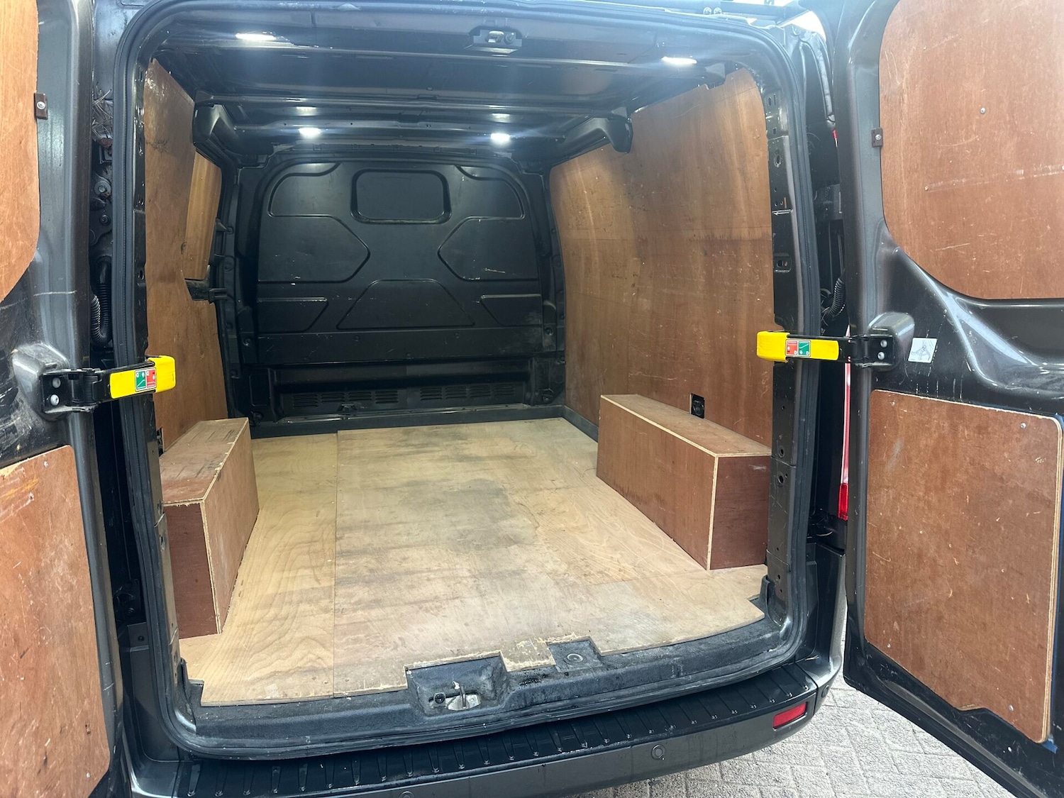 Used Ford Transit Custom 2020 for sale - 76651156: Photo 15