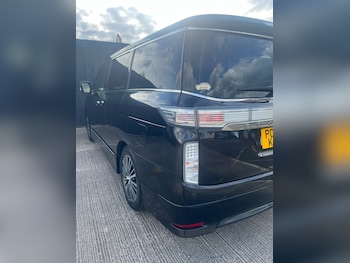 Used Nissan Elgrand undefined for sale - 79491134: Photo