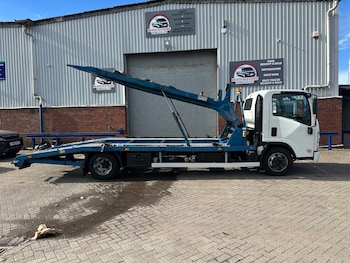 Used Isuzu Grafter 2017 for sale - 75984430: Photo
