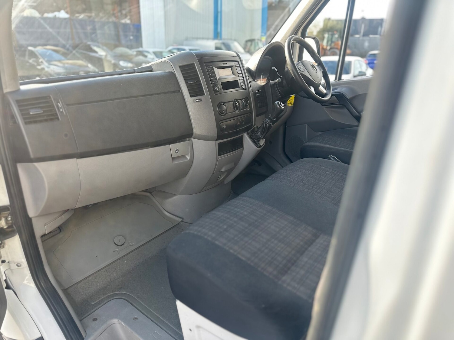 Used Mercedes-Benz Sprinter 2017 for sale - 76352343: Photo 11