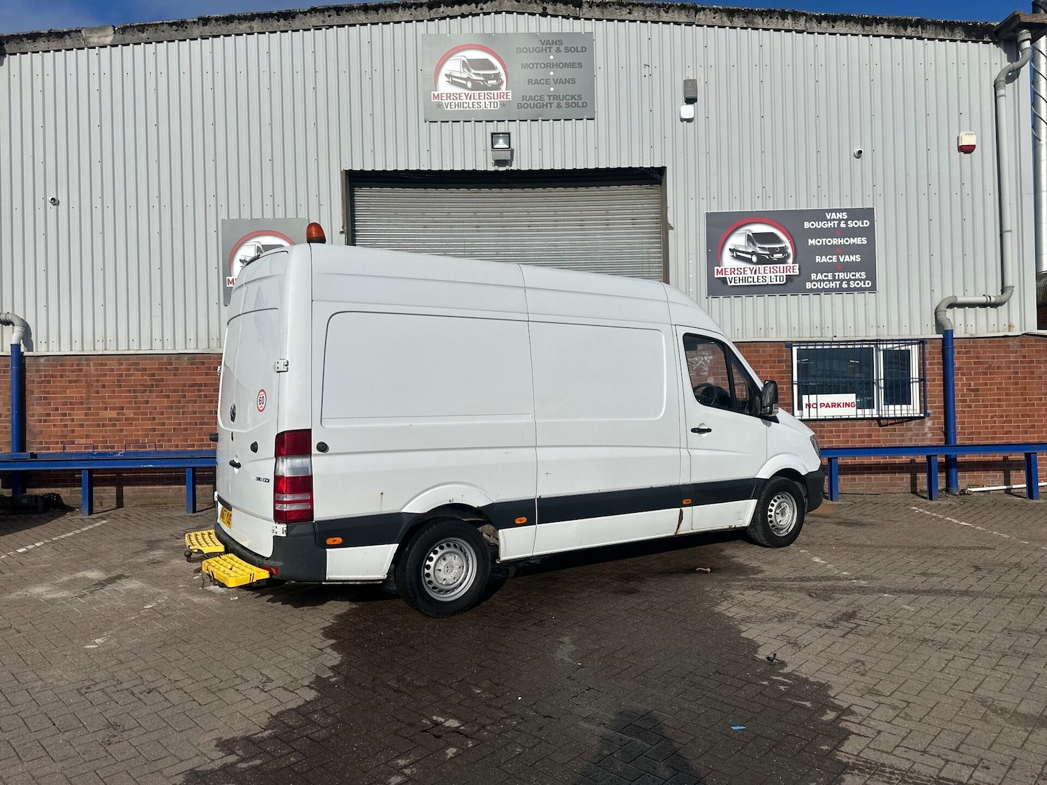 Used Mercedes-Benz Sprinter 2017 for sale - 76352343: Photo 4