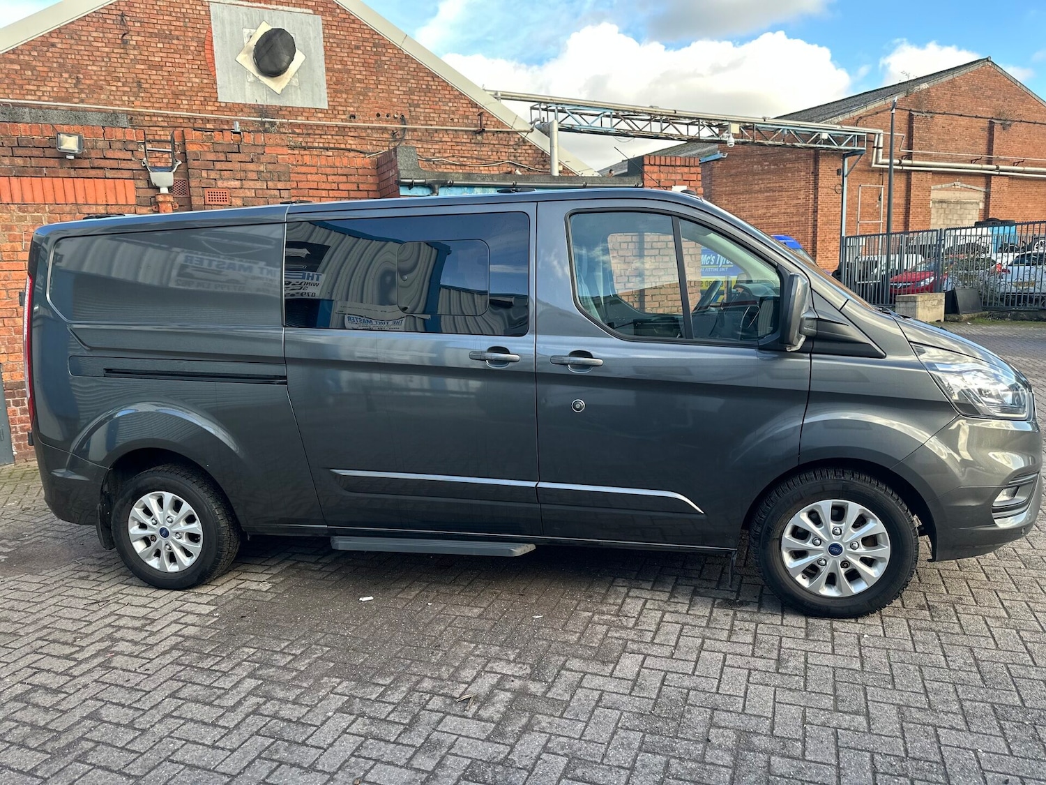 Used Ford Transit Custom 2019 for sale - 76569385: Photo 13