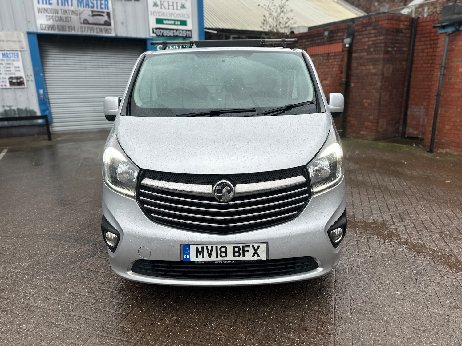 Used Vauxhall Vivaro 2018 for sale - 76576682: Photo 2