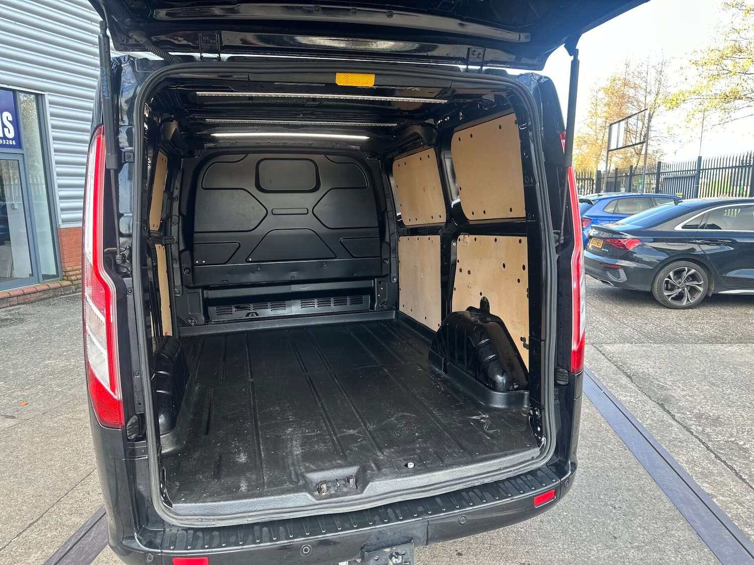 Used Ford Transit Custom 2023 for sale - 77654371: Photo 9