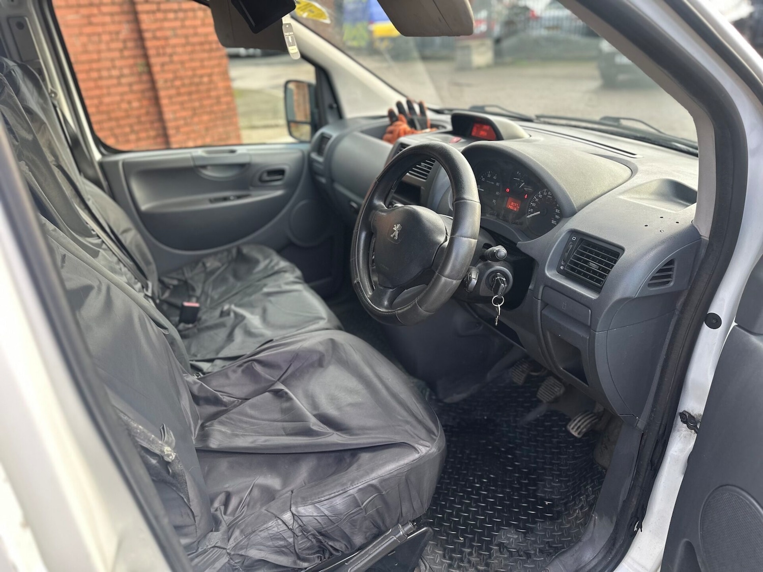 Used Peugeot Expert 2016 for sale - 76859943: Photo 11