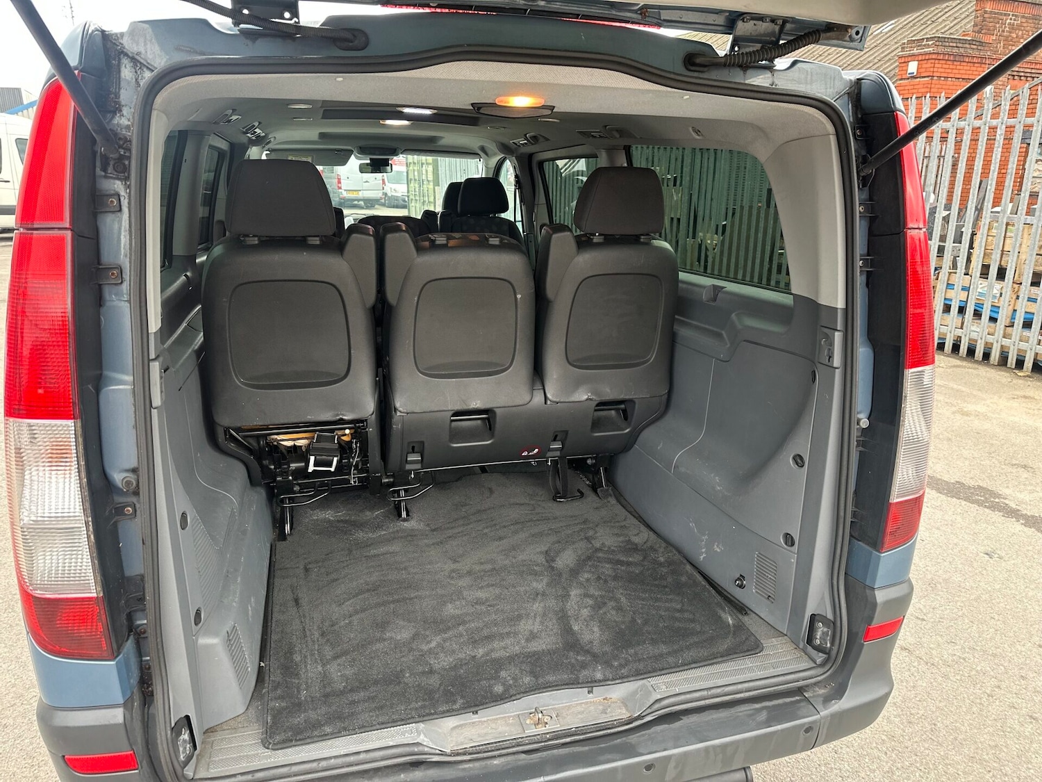 Used Mercedes-Benz Vito 2010 for sale - 77311437: Photo 11