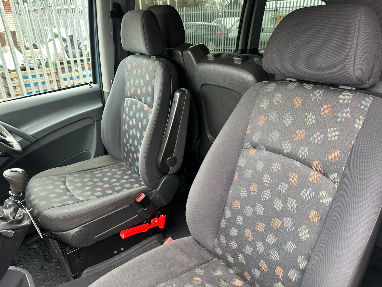 Used Mercedes-Benz Vito 2010 for sale - 77311437: Photo 13