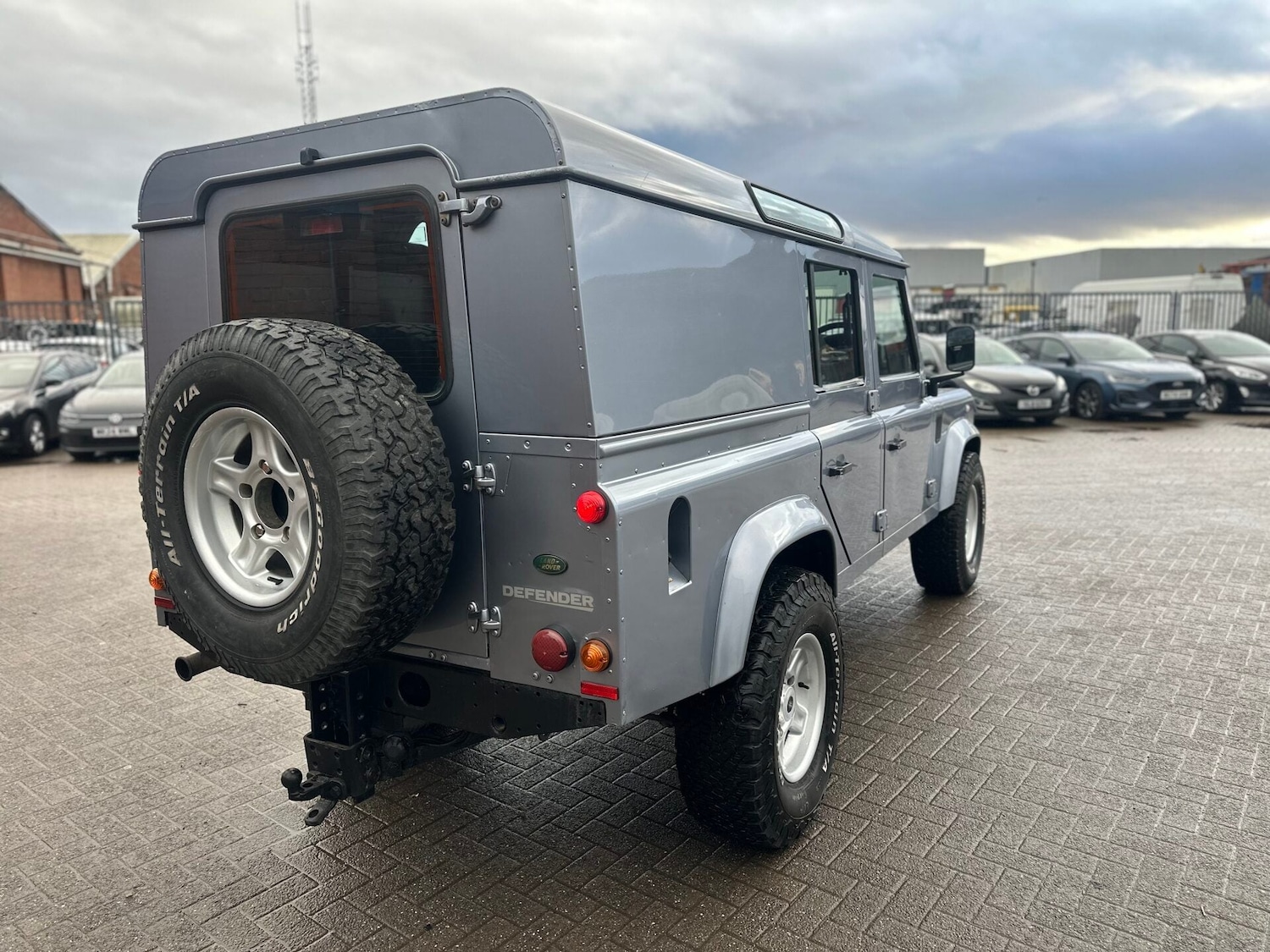 Used Land Rover Defender 2009 for sale - 76969849: Photo 10