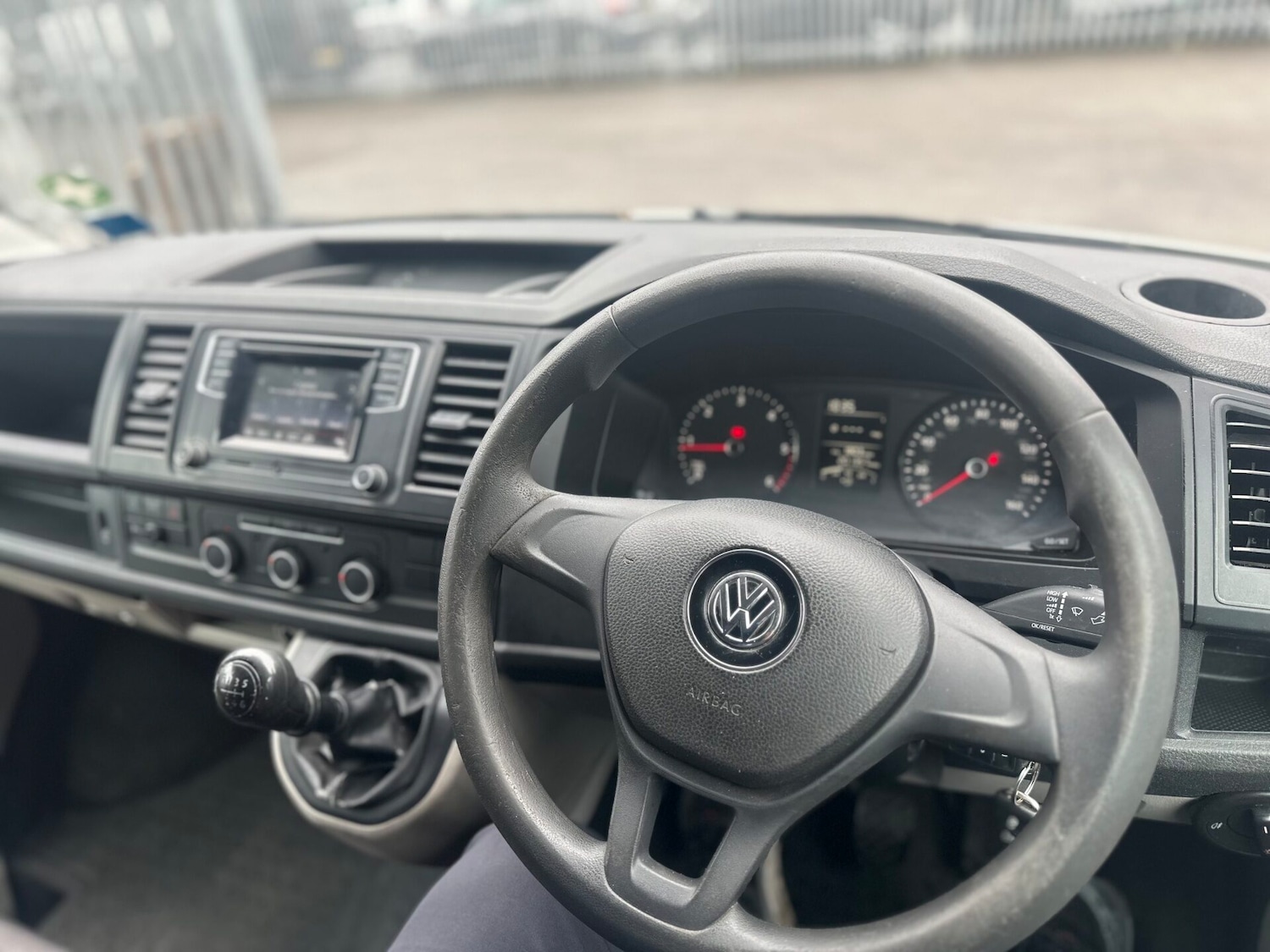 Used Volkswagen Transporter 2016 for sale - 77432755: Photo 17