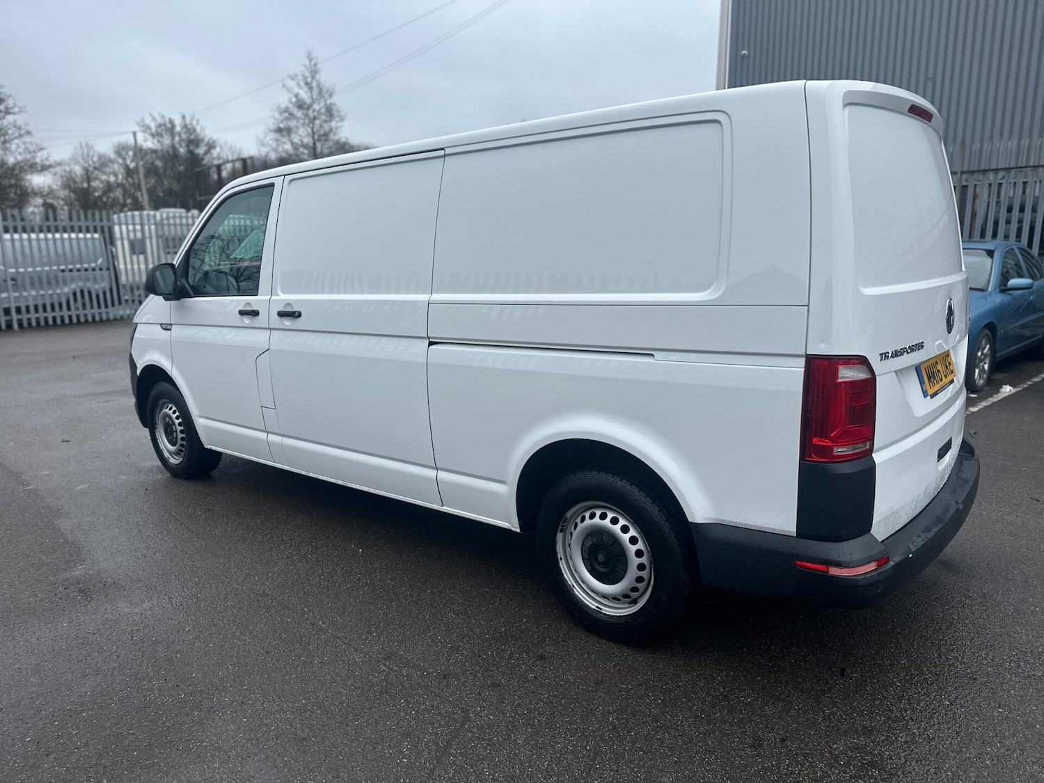 Used Volkswagen Transporter 2016 for sale - 77432755: Photo 5