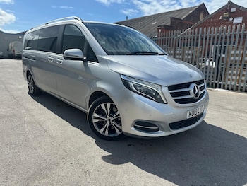 Used Mercedes-Benz V-Class 2019 for sale - 79491126: Photo