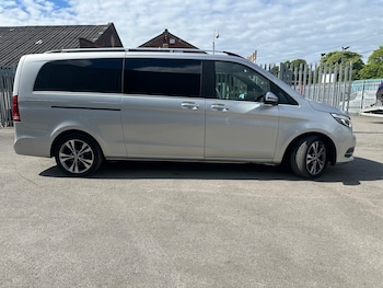 Used Mercedes-Benz V-Class 2019 for sale - 79491126: Photo