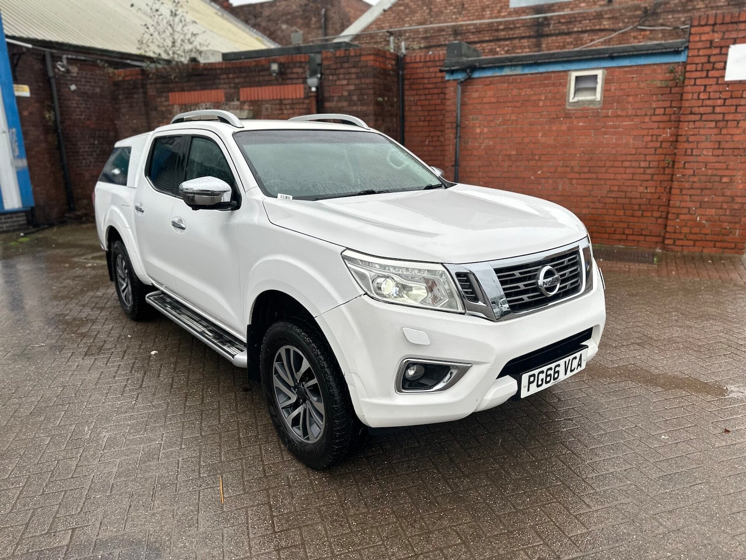 Used Nissan Navara 2017 for sale - 76576679: Photo 1