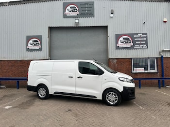 Used Vauxhall Vivaro 2020 for sale - 76207576: Photo