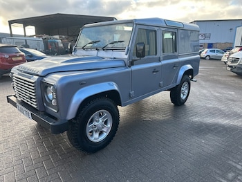 Used Land Rover Defender 2009 for sale - 78410385: Photo