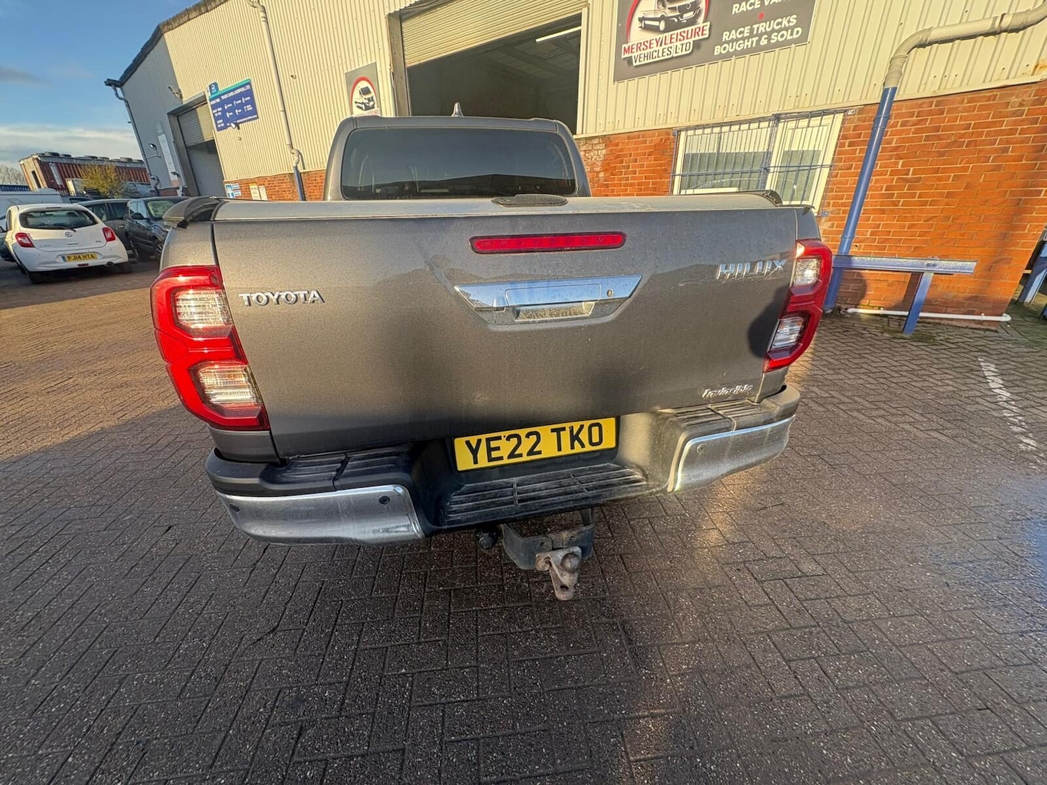 Used Toyota Hilux 2022 for sale - 76763303: Photo 11