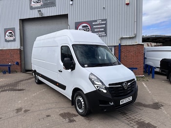 Vauxhall - Movano