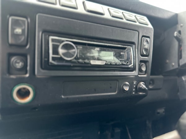 Used Land Rover Defender 2004 for sale - 76114096: Photo 13