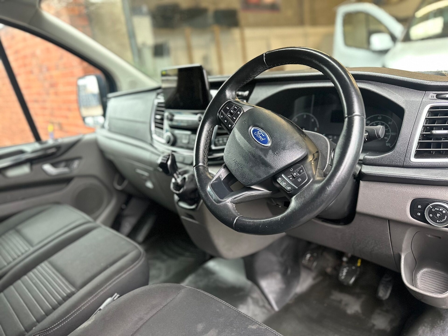 Used Ford Transit Custom 2020 for sale - 76558424: Photo 24