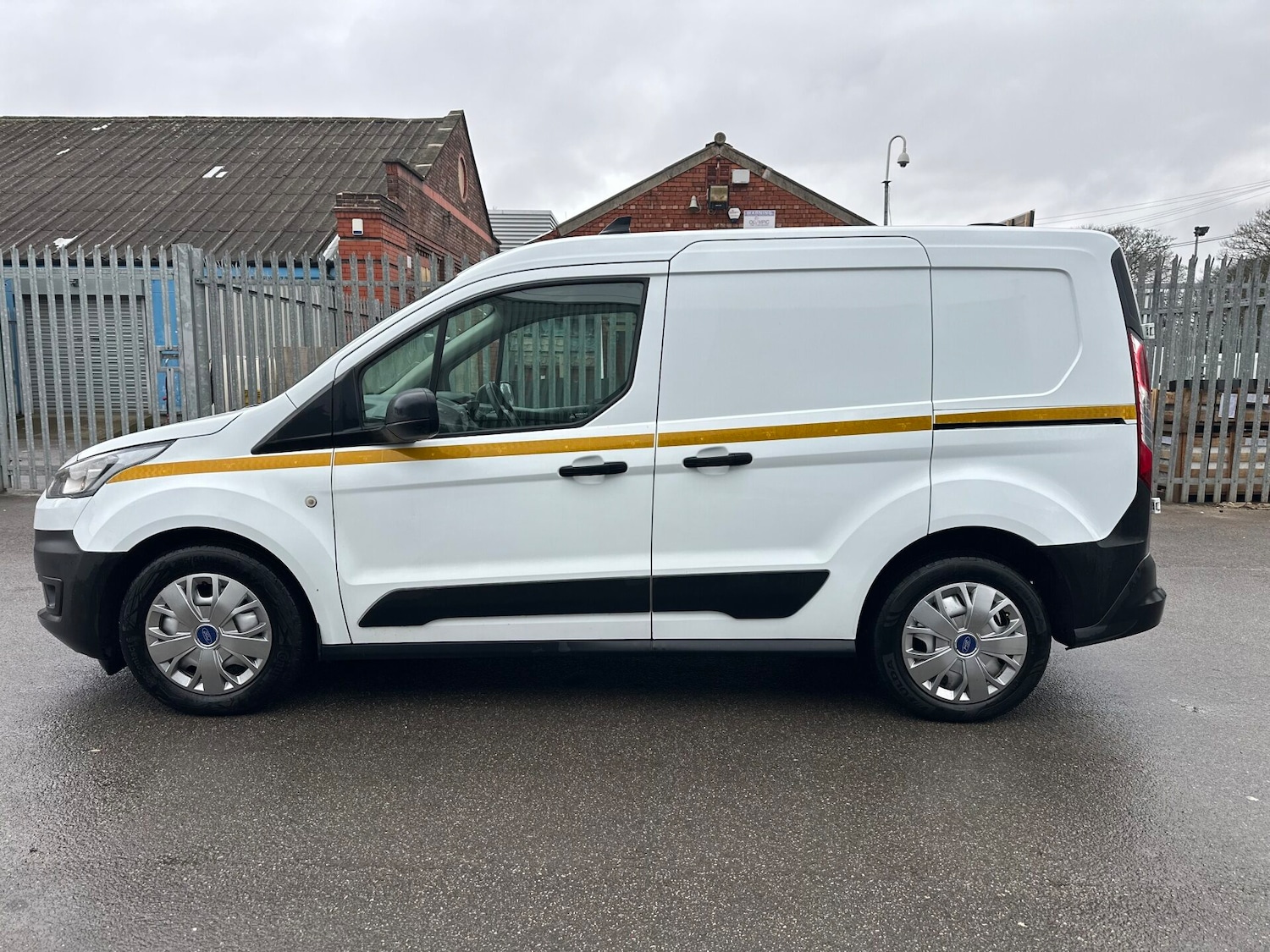 Used Ford Transit Connect 2021 for sale - 77716292: Photo 3