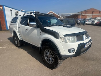 Used Mitsubishi L200 2015 for sale - 77974700: Photo