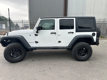 Used Jeep Wrangler 2015 for sale - 79491132: Photo