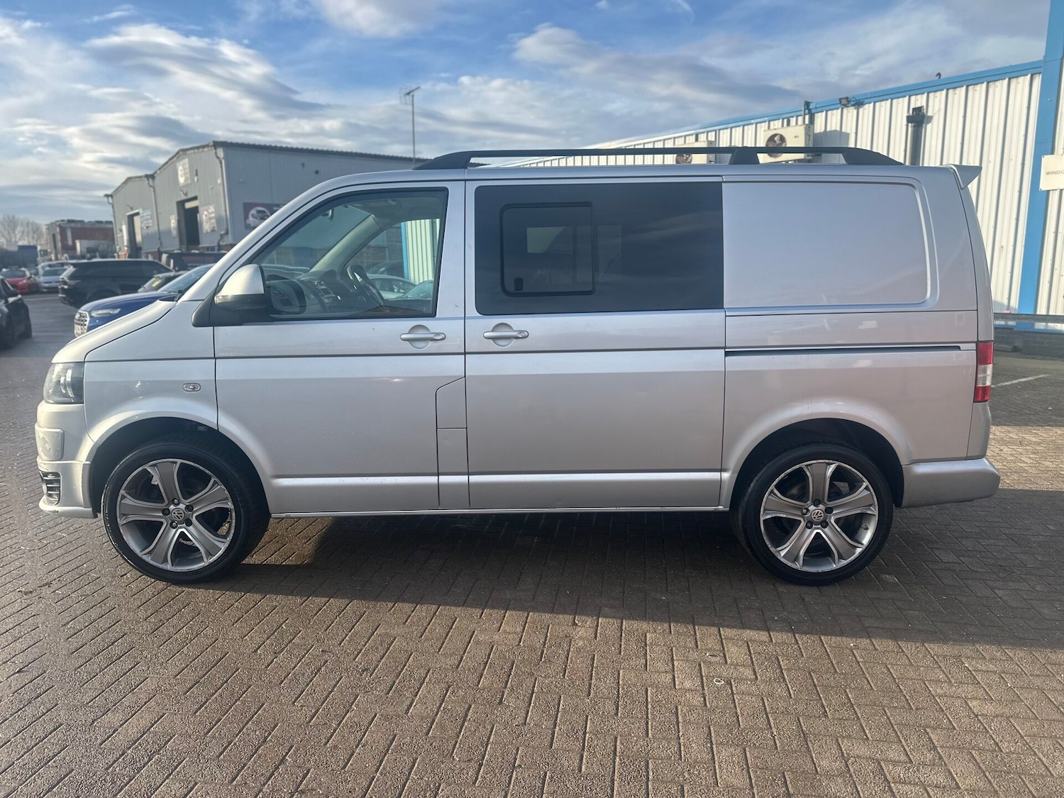 Used Volkswagen Transporter 2013 for sale - 77196554: Photo 5