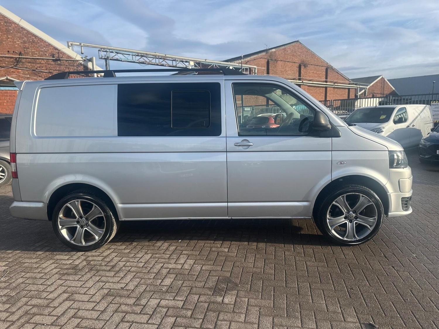 Used Volkswagen Transporter 2013 for sale - 77196554: Photo 9