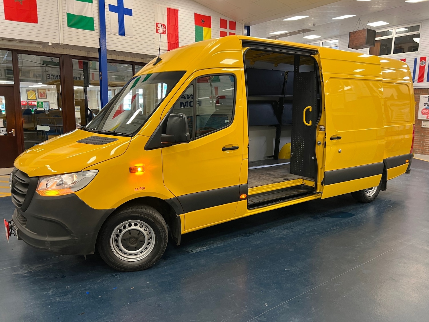 Used Mercedes-Benz Sprinter 2020 for sale - 77903631: Photo 6