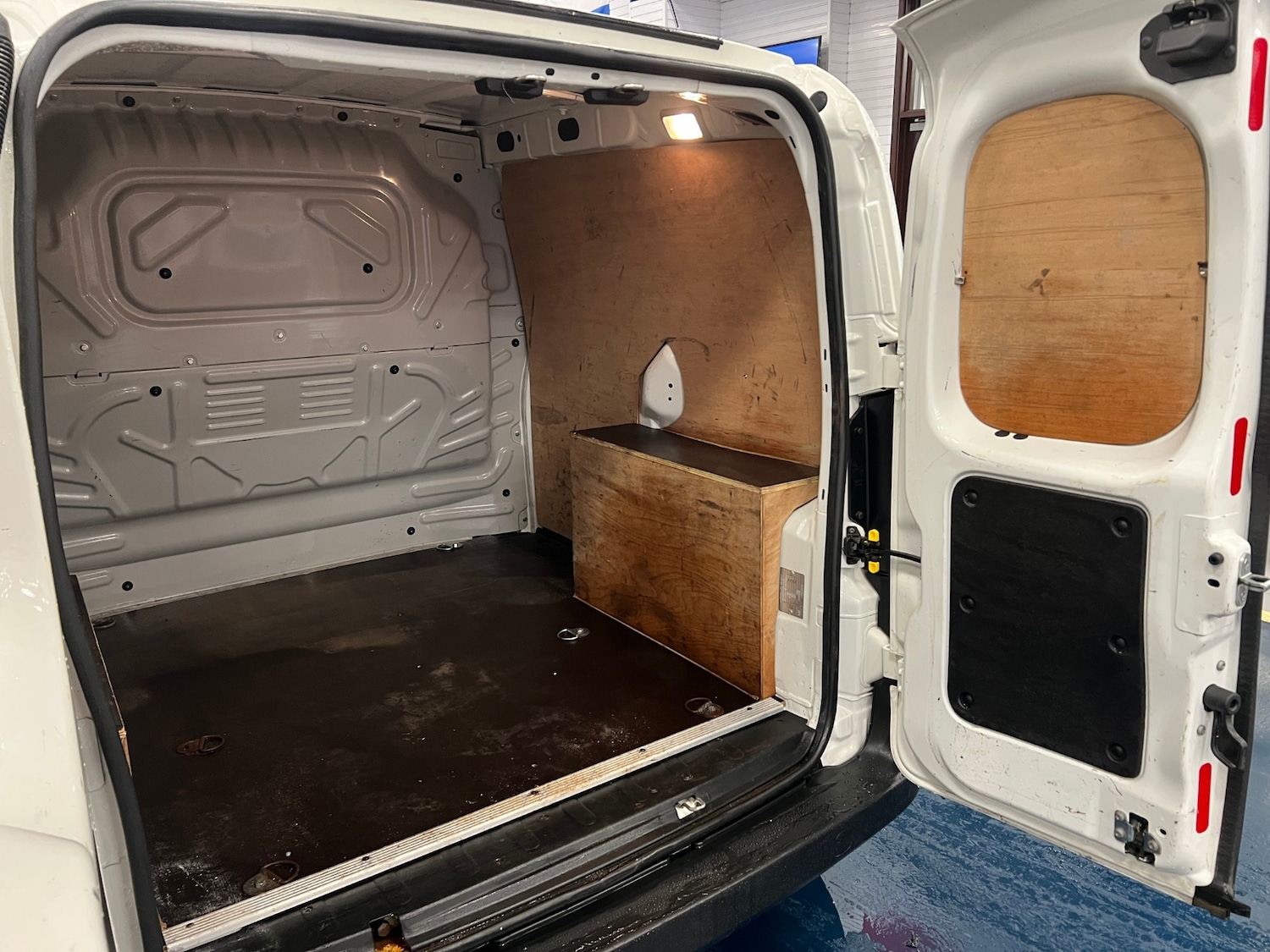 Used Peugeot Bipper 2017 for sale - 77687410: Photo 12