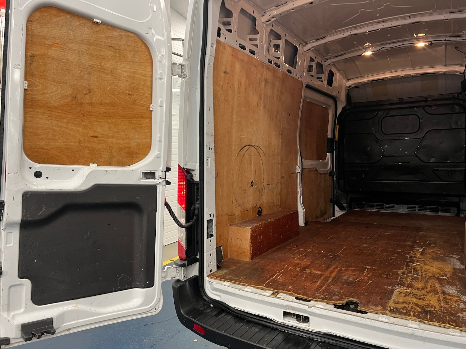 Used Ford Transit 2022 for sale - 76391218: Photo 11