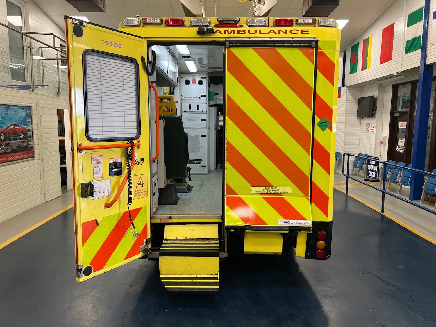 Used Mercedes-Benz Sprinter 2015 for sale - 78064011: Photo 10