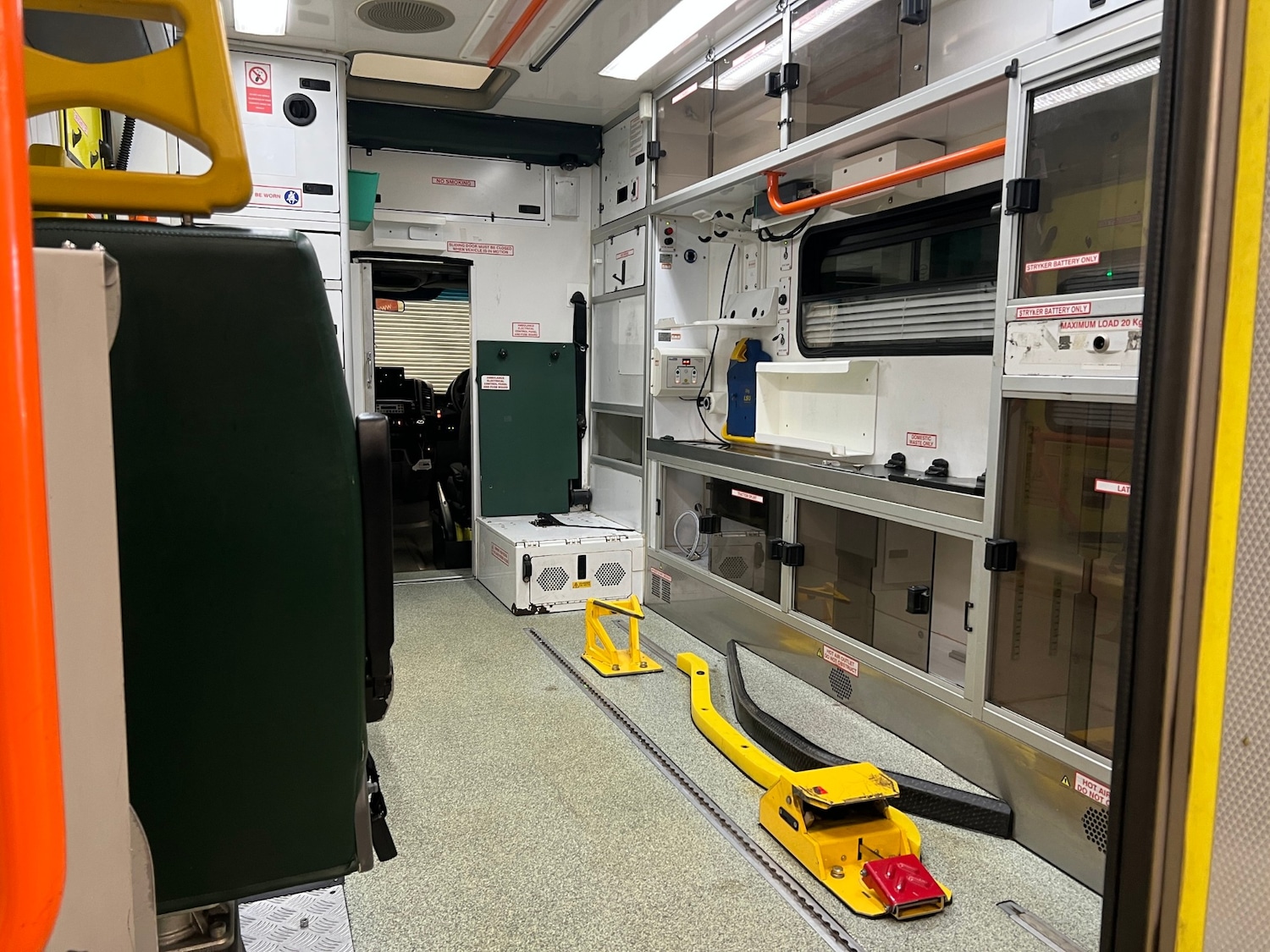 Used Mercedes-Benz Sprinter 2015 for sale - 78064011: Photo 11