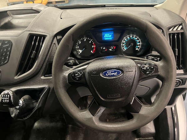 Used Ford Transit 2017 for sale - 76298633: Photo 17