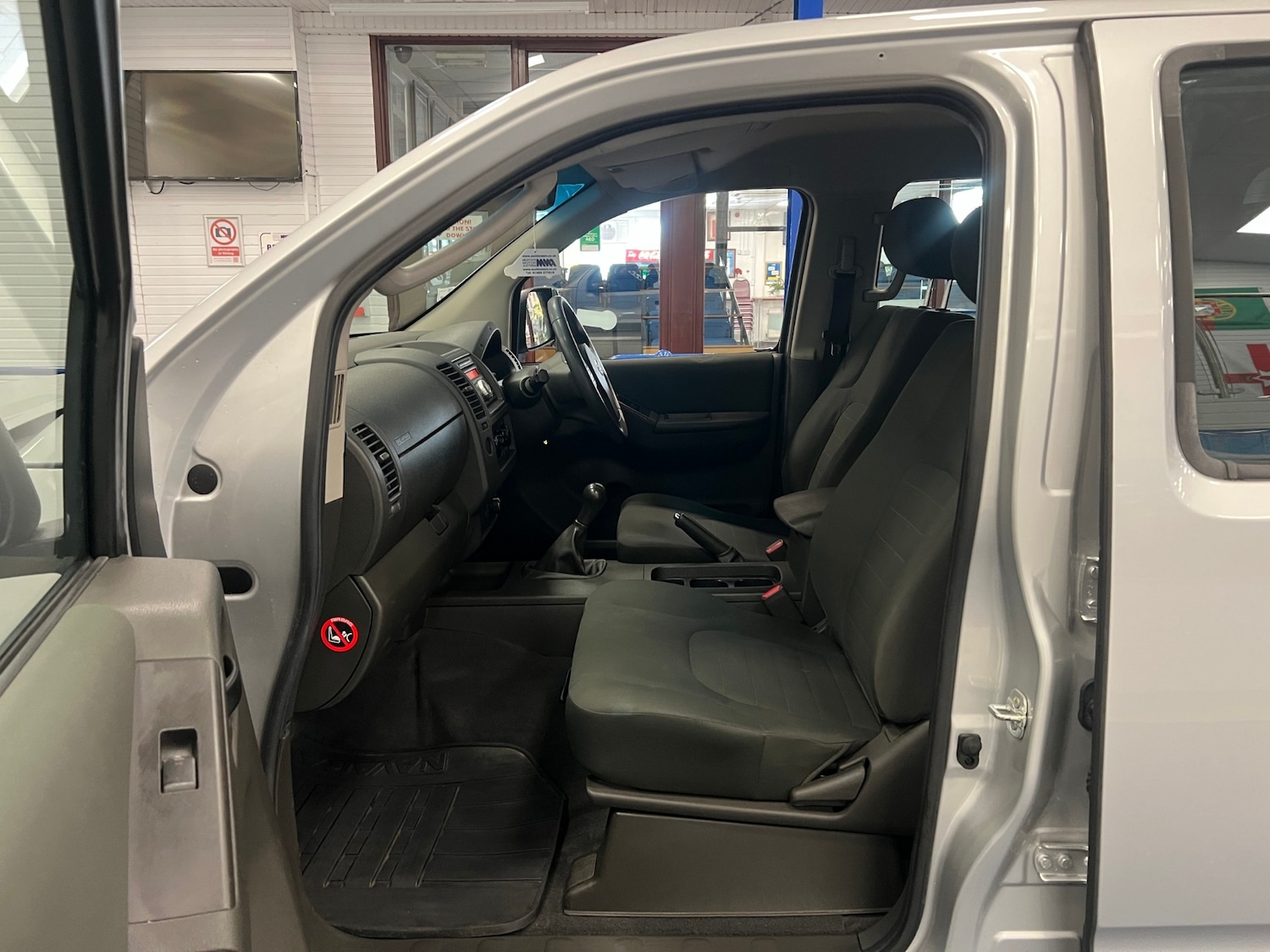 Used Nissan Navara 2014 for sale - 78109053: Photo 13