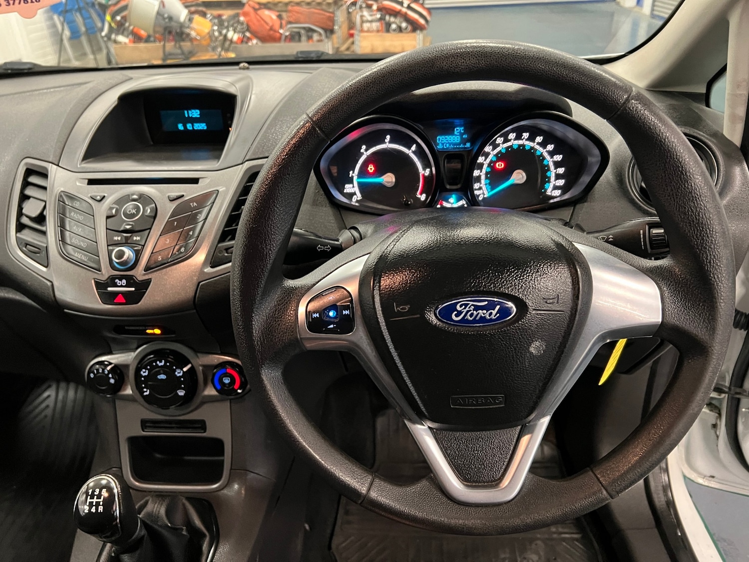 Used Ford Fiesta 2015 for sale - 76298632: Photo 10