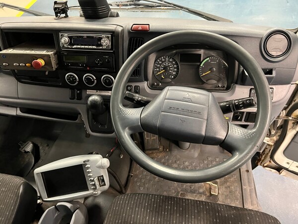 Used Mitsubishi Canter 2016 for sale - 74602105: Photo 10