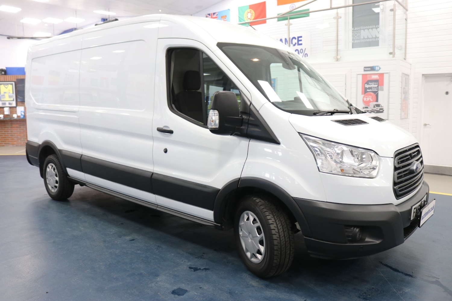 Used Ford Transit 2018 for sale - 77127676: Photo 2