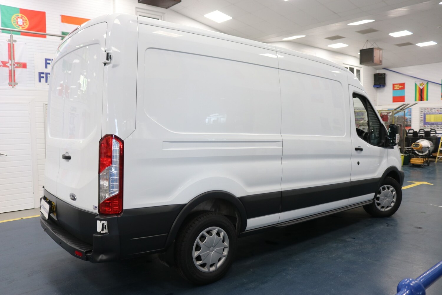 Used Ford Transit 2018 for sale - 77127676: Photo 5