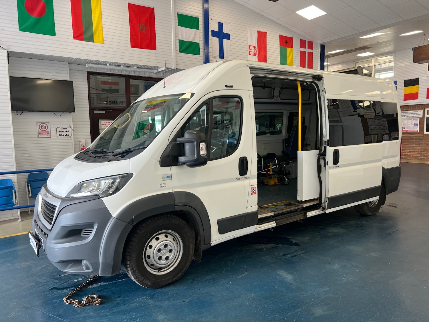 Used Peugeot Boxer 2017 for sale - 76113830: Photo 6